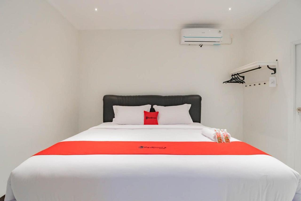 Reddoorz Plus @ Pakuan Residence Tajur 보고르 외부 사진